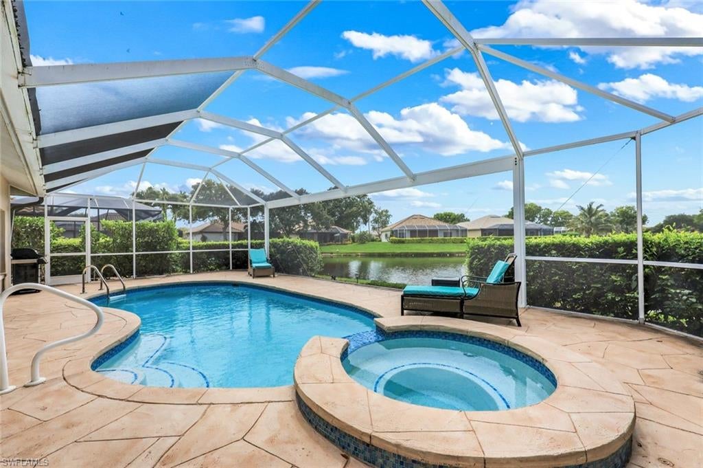 7107 Falcons Glen Blvd, Naples, FL 34113 photo