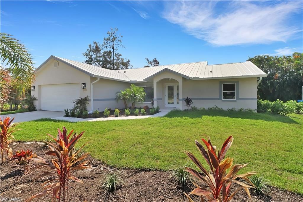 270 Madison Dr, Naples, FL 34110 photo