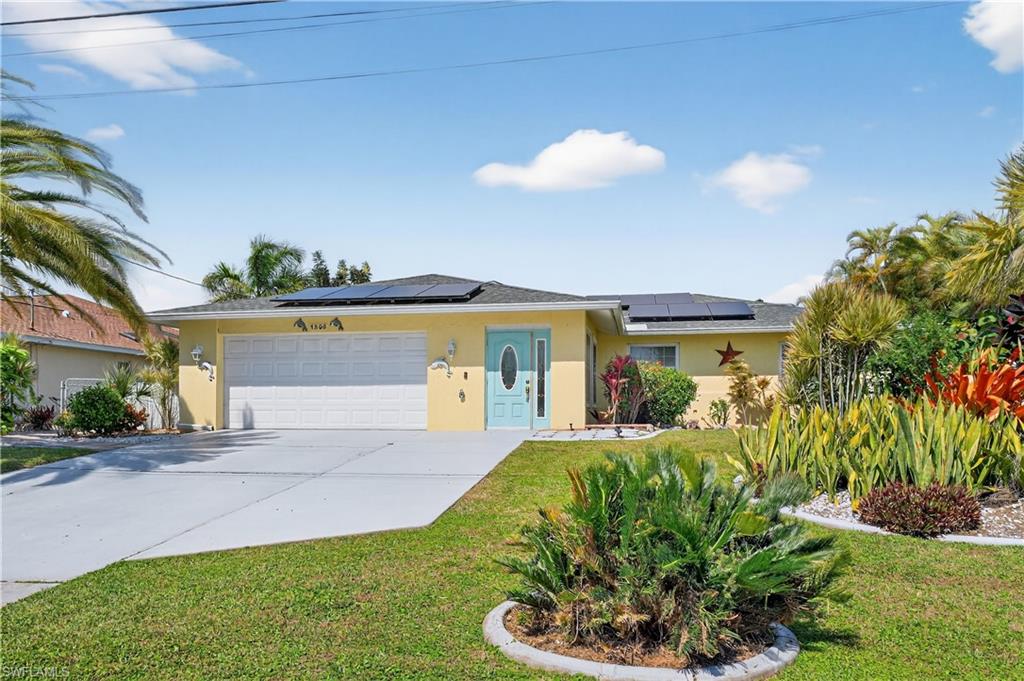 1305 29 Ter, Cape Coral, FL 33904