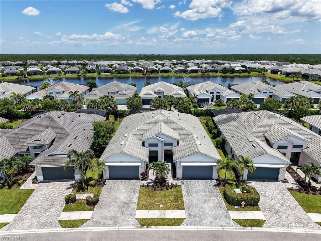 9040 Saint Lucia Dr, Naples, FL 34114 photo