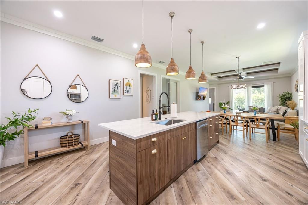 3530 Hibiscus Ave, Naples, FL 34104 photo