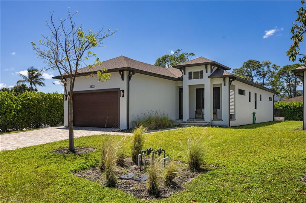 3530 Hibiscus Ave, Naples, FL 34104 photo