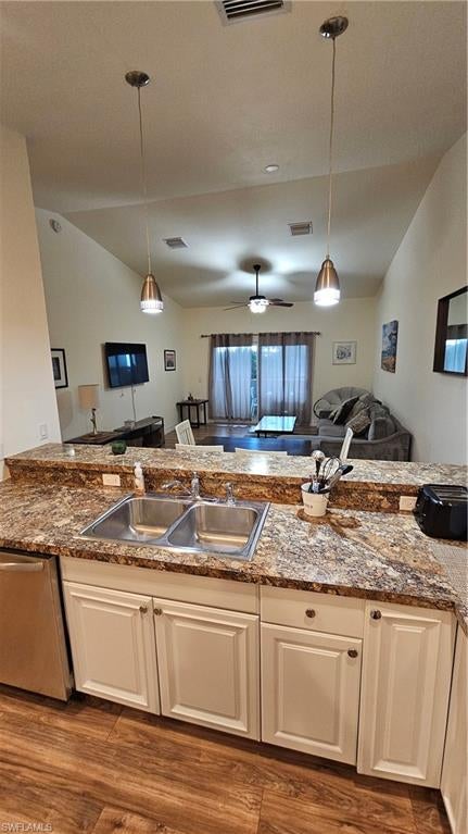 17284 Whitewater Ct #286, Fort Myers Beach, FL 33931 photo