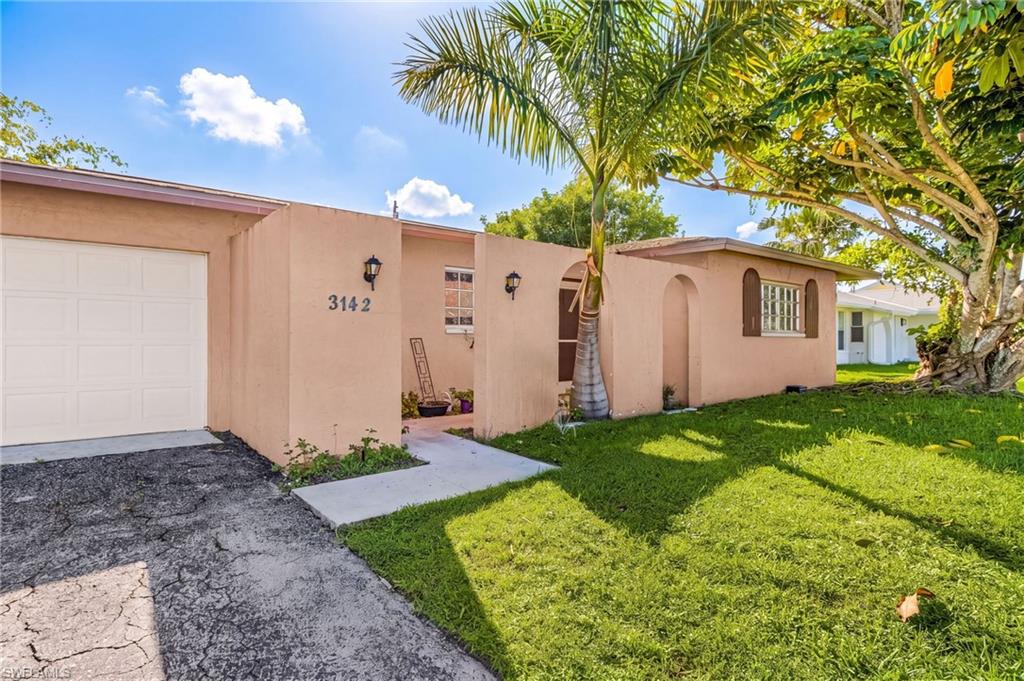 3142 41 St, Naples, FL 34116 photo