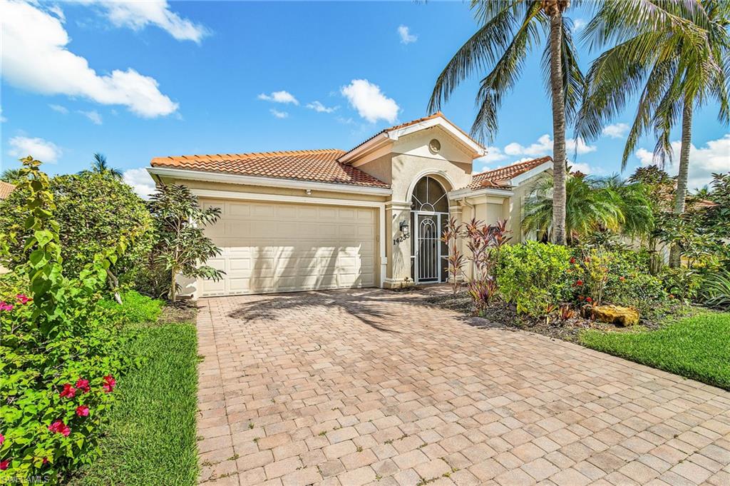 14255 Manchester Dr, Naples, FL 34114 photo