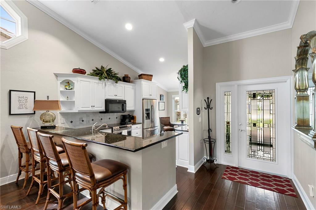 221 Kings Way, Naples, FL 34104 photo