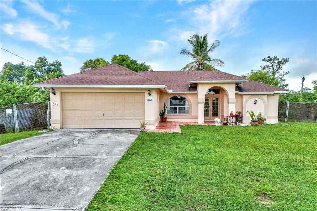 1701 54 Ter, Naples, FL 34116 photo