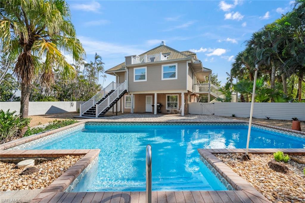 1410 Sand Castle Rd, Sanibel, FL 33957