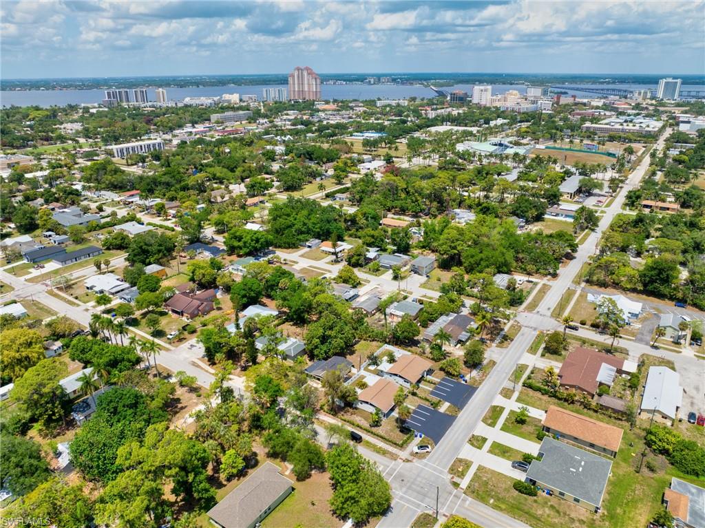 2566 2578 Jackson St, Fort Myers, FL 33901 photo