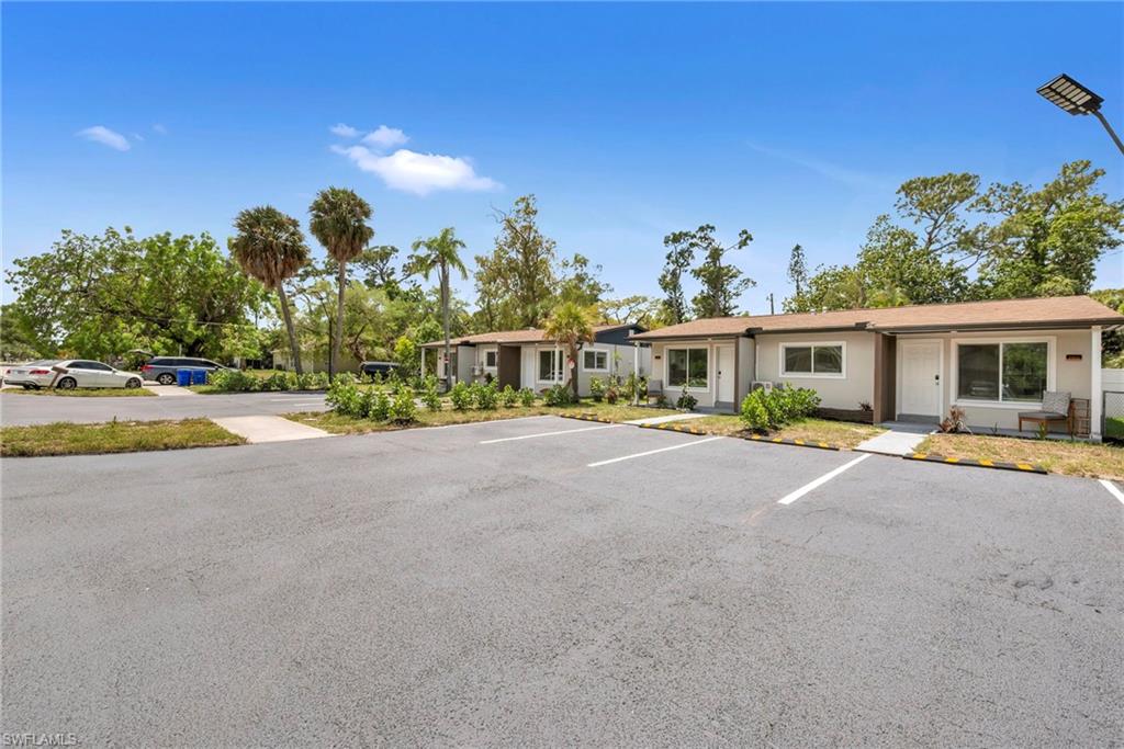 2566 2578 Jackson St, Fort Myers, FL 33901 photo