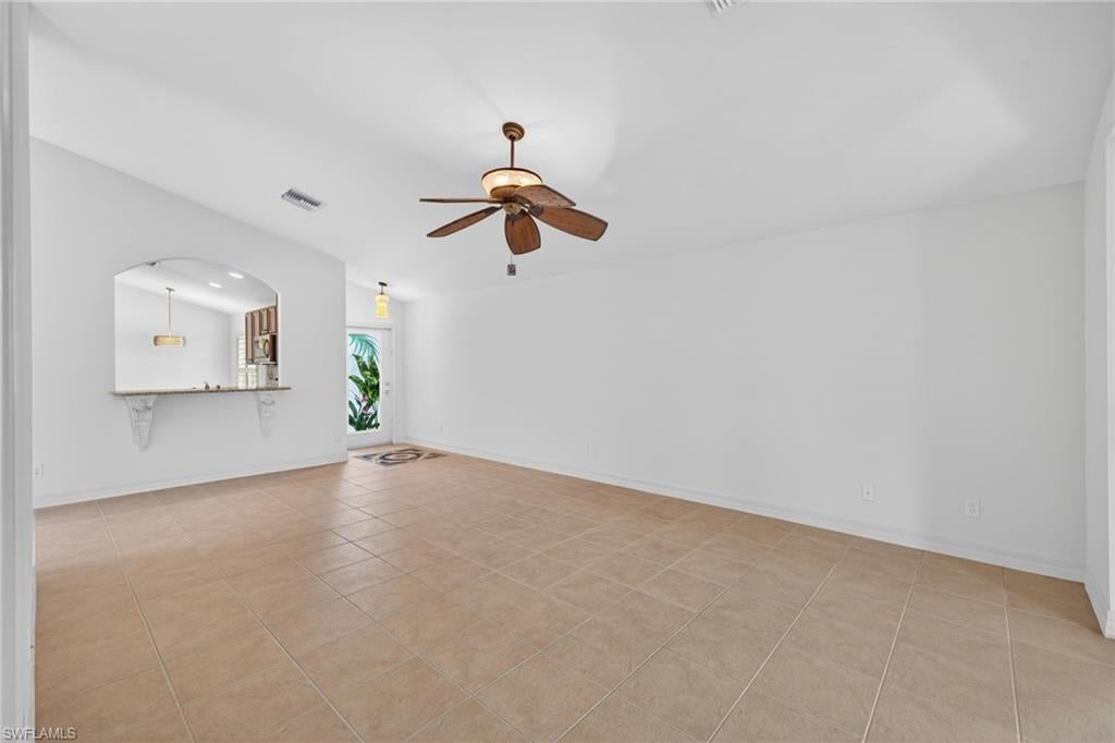 1574 Windamere Ln, Naples, FL 34119 photo