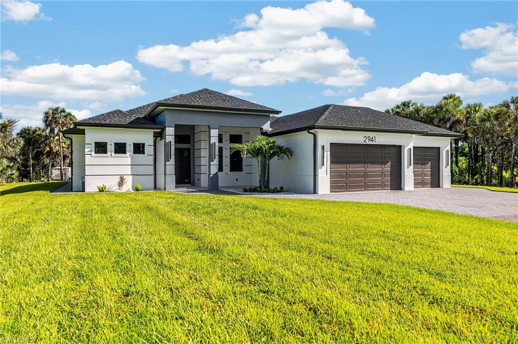 2941 32 Ave, Naples, FL 34117 photo