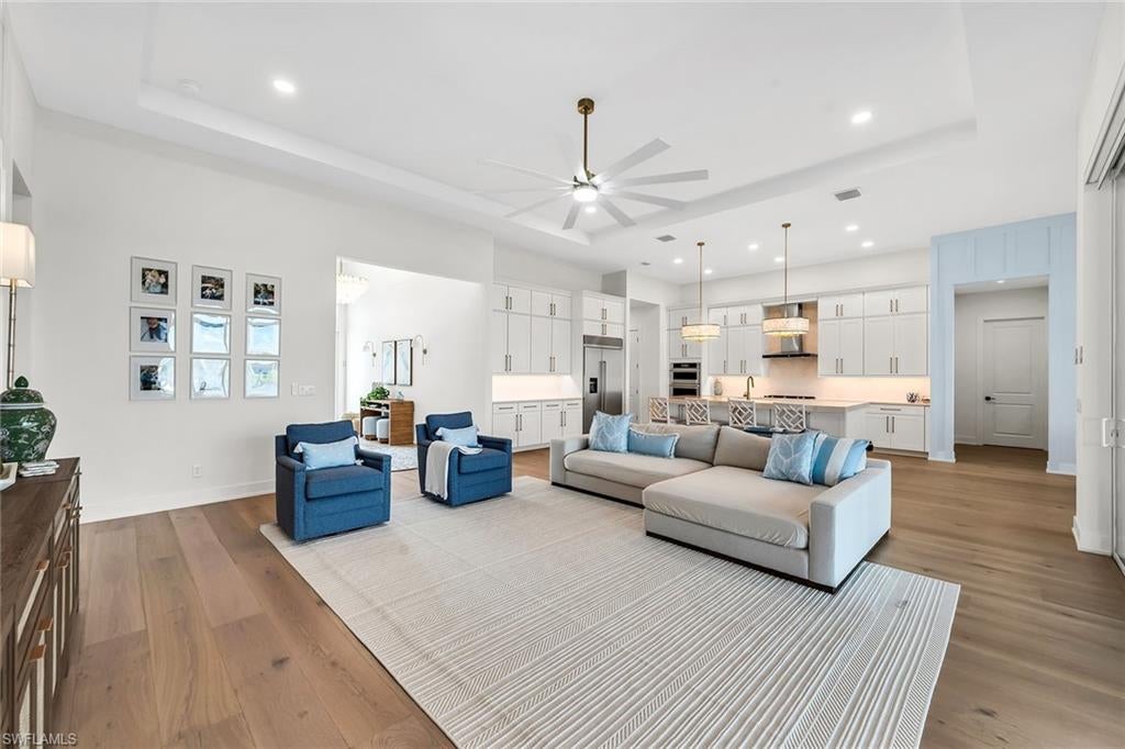 9182 Wisteria Way, Naples, FL 34114 photo
