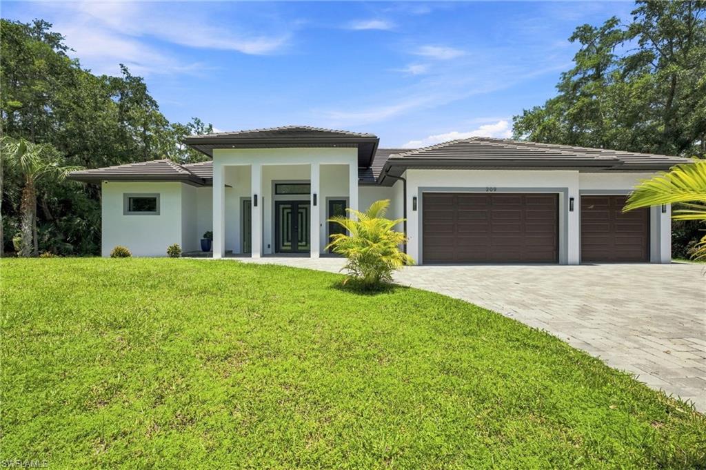 209 35 Ave, Naples, FL 34120 photo