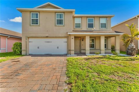 Single Family Residence in LEHIGH ACRES FL 10329 Canal Brook LN.jpg