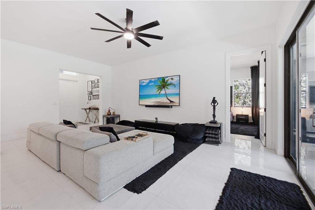 829 16 Ave, Naples, FL 34117 photo