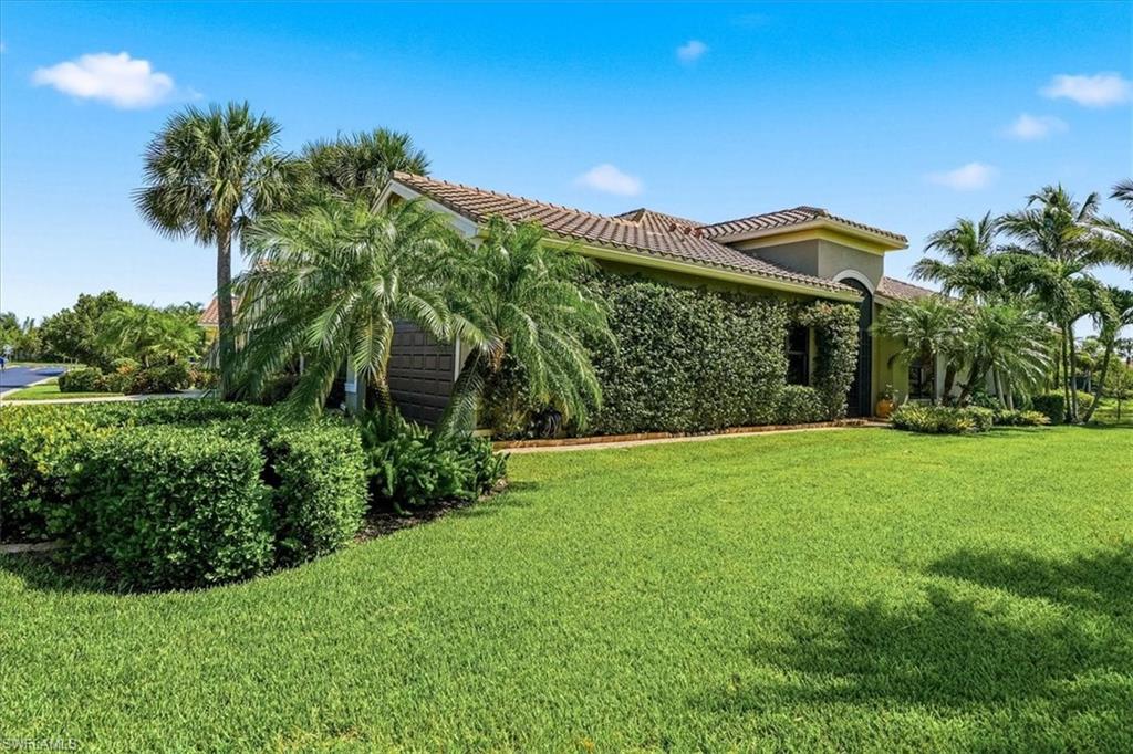 13421 Coronado Dr, Naples, FL 34109 photo