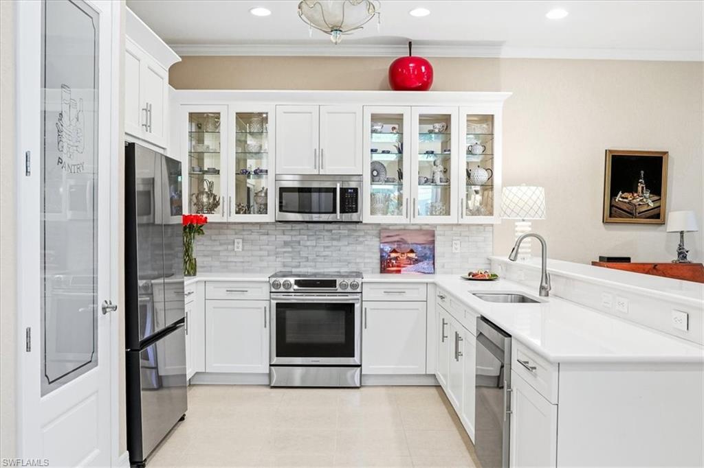 13421 Coronado Dr, Naples, FL 34109 photo
