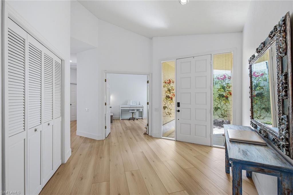 5900 Fountain Dr, Naples, FL 34119 photo