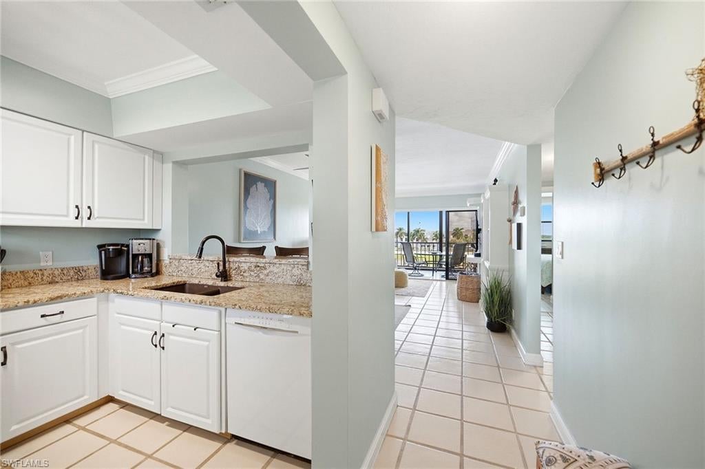803 River Point Dr #306 B, Naples, FL 34102 photo