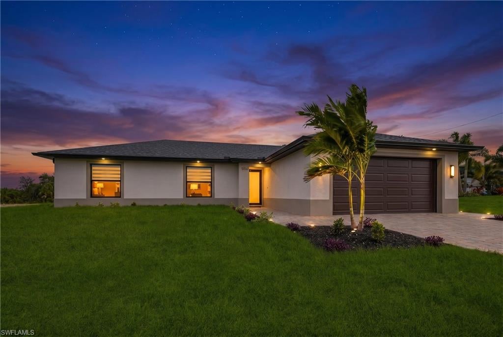 2201 10 Pl, Cape Coral, FL 33909
