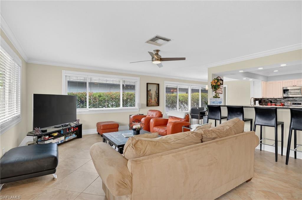 533 98 Ave, Naples, FL 34108 photo