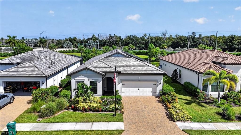1955 Tripletail Ln, Naples, FL 34114 photo