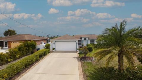 Single Family Residence in LEHIGH ACRES FL 4115 10th ST.jpg