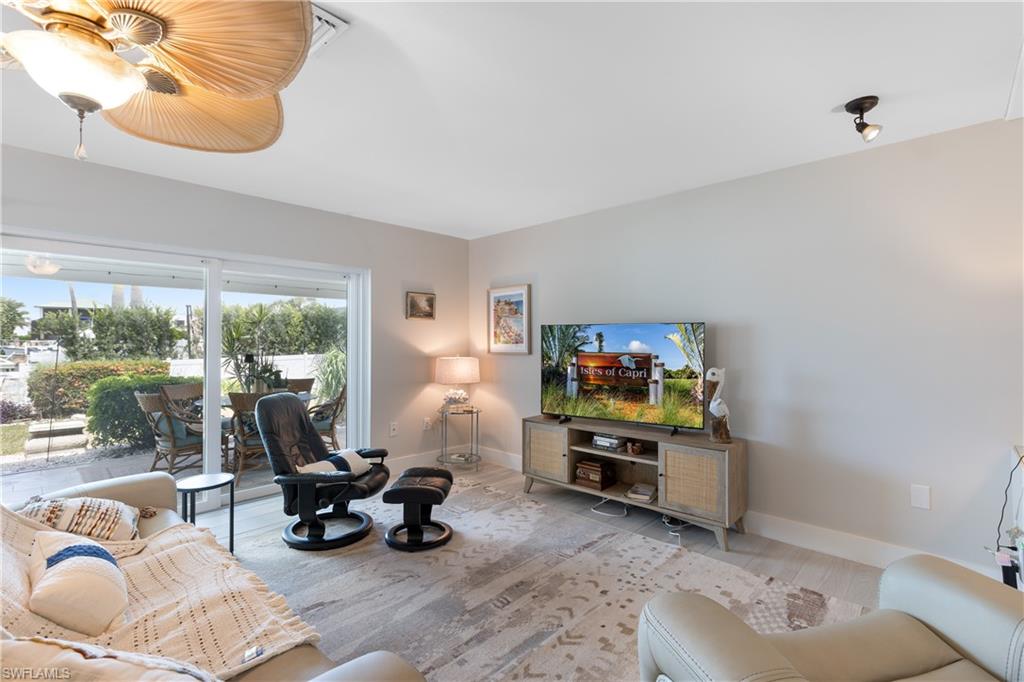 105 Jamaica Dr, Naples, FL 34113 photo