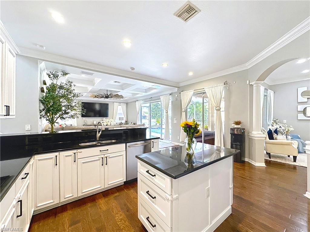 3032 Via Rialto St, Fort Myers, FL 33905 photo