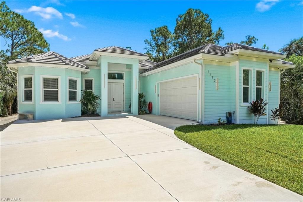 1170 17 St, Naples, FL 34117 photo