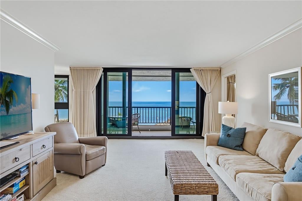 2348 Gulf Shore Blvd #506, Naples, FL 34103 photo