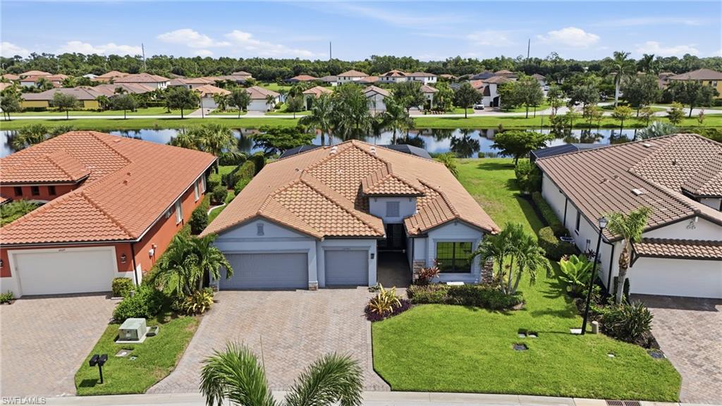 10081 Avalon Lake Cir, Fort Myers, FL 33913 photo