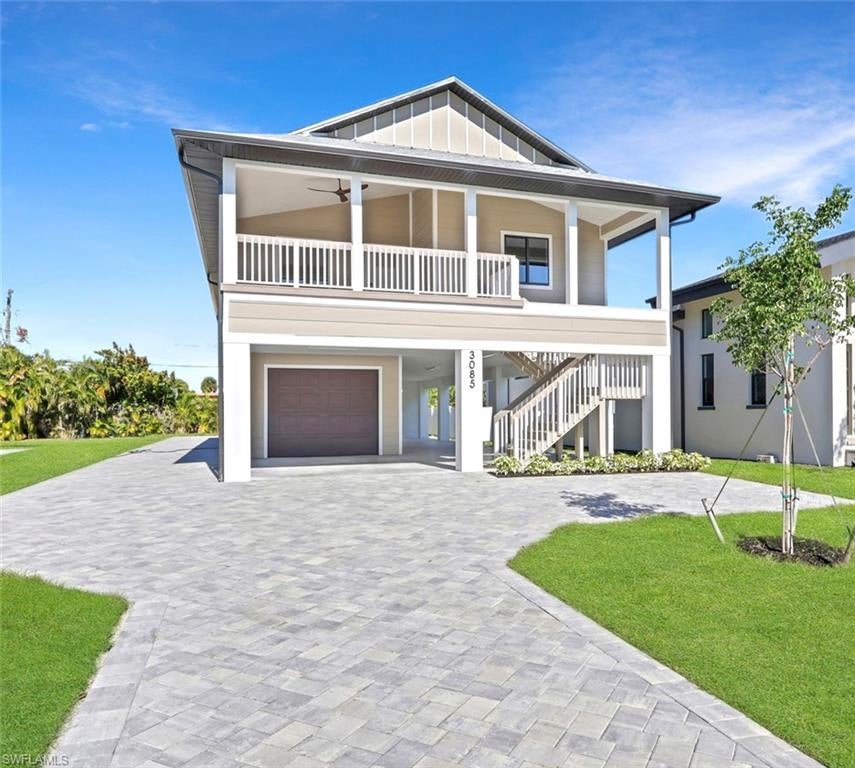 3085 Connecticut Ave, Naples, FL 34112