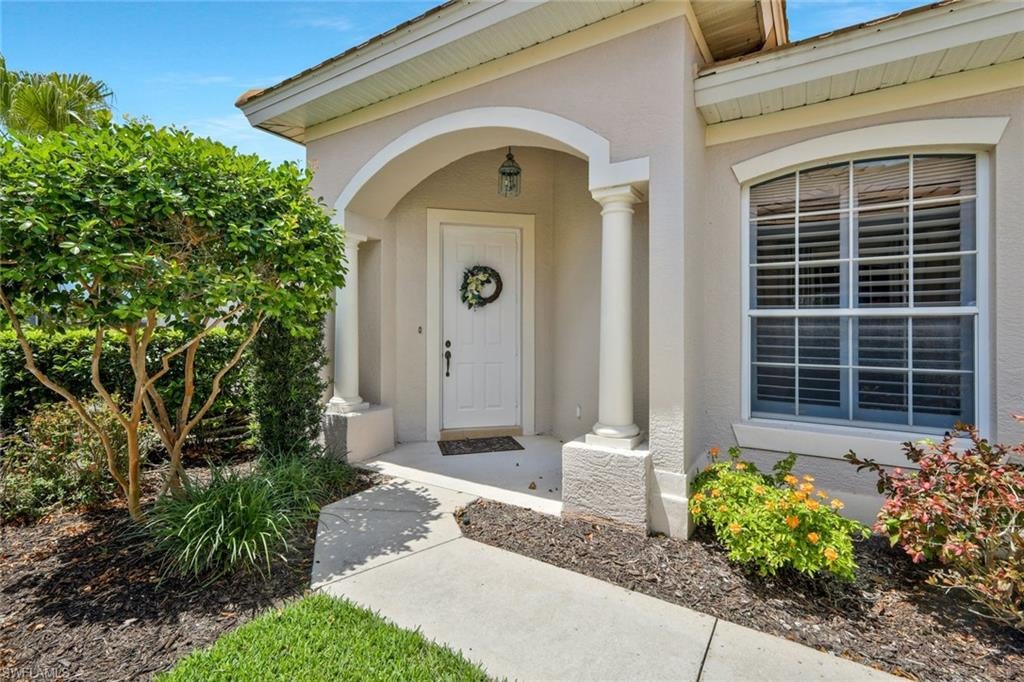 12732 Fox Ridge Dr, Bonita Springs, FL 34135 photo