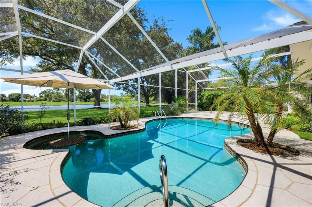 1924 Empress Ct, Naples, FL 34110 photo