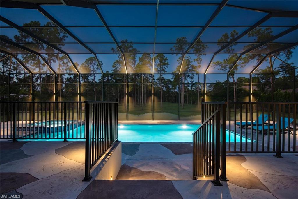 379 25 St, Naples, FL 34120 photo