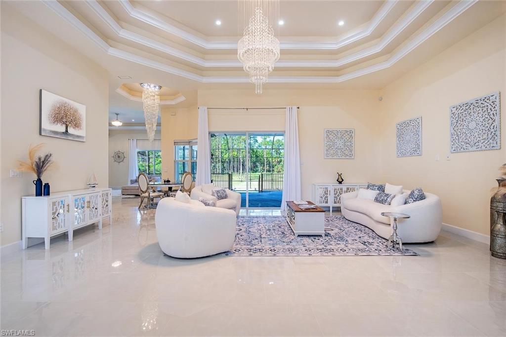 379 25 St, Naples, FL 34120 photo