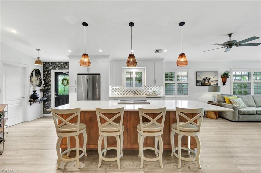5011 Kingston Way, Naples, FL 34119 photo