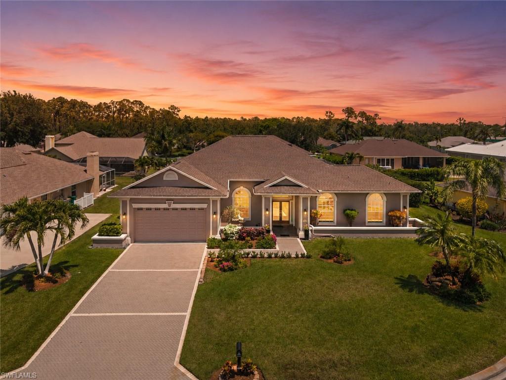 2035 Castle Garden Ln, Naples, FL 34110 photo