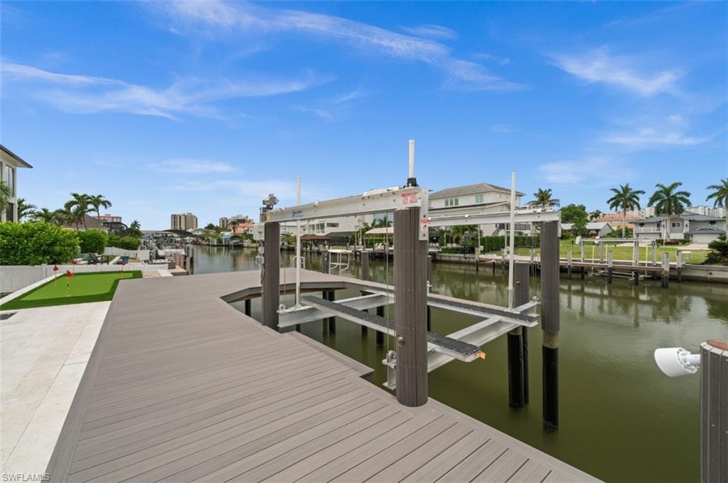 373 Egret Ave, Naples, FL 34108 photo