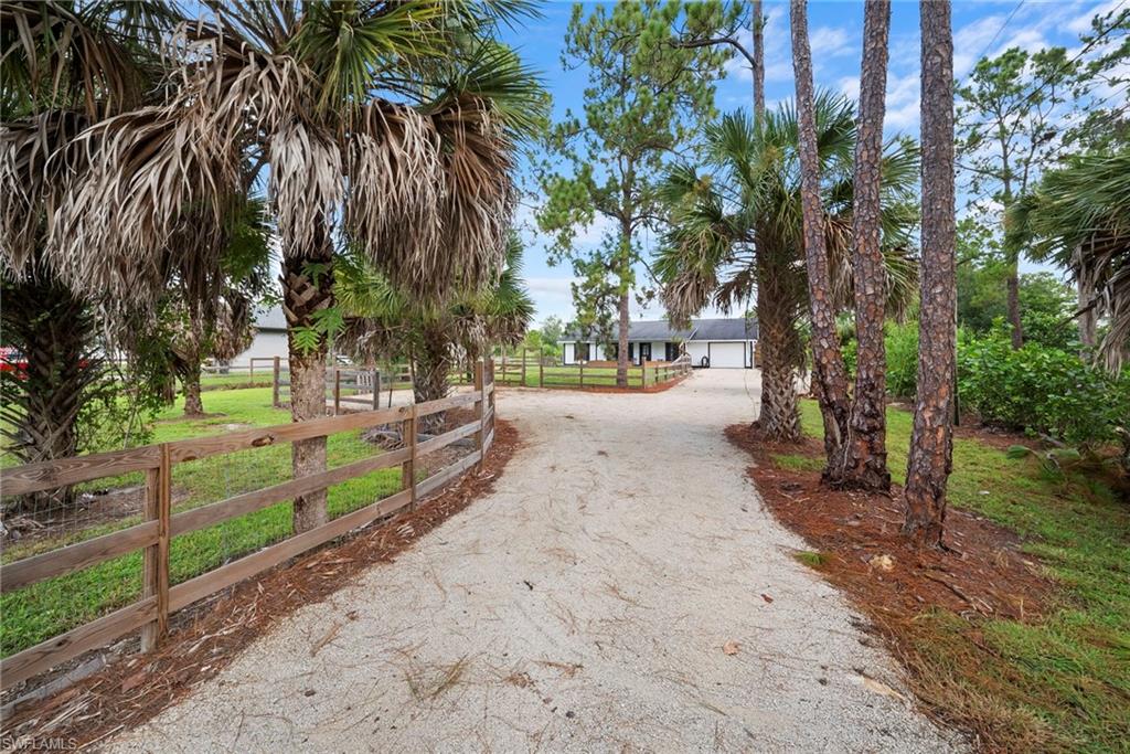 3691 4 Ave, Naples, FL 34120 photo