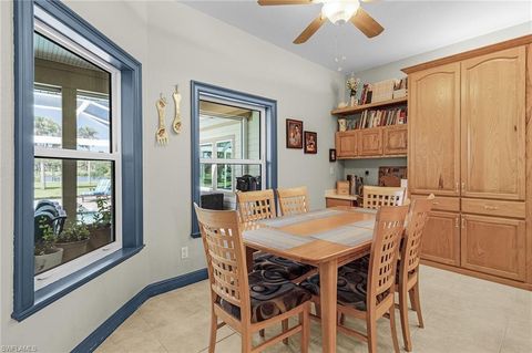 Single Family Residence in ALVA FL 21090 Captain Nelson CT 17.jpg