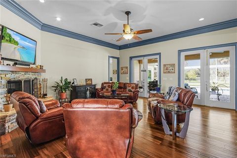 Single Family Residence in ALVA FL 21090 Captain Nelson CT 15.jpg