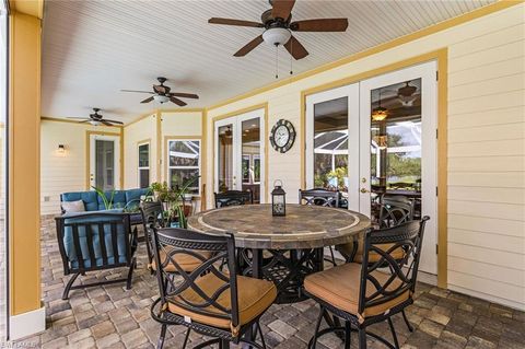 Single Family Residence in ALVA FL 21090 Captain Nelson CT 29.jpg