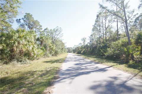  in PORT CHARLOTTE FL 1497 Candy LN.jpg