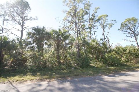  in PORT CHARLOTTE FL 1497 Candy LN 4.jpg