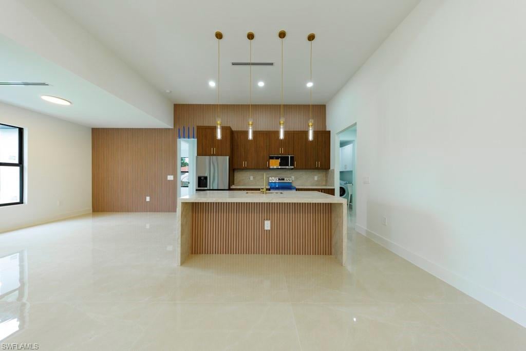 814 Clayton Ave, Lehigh Acres, FL 33972 photo