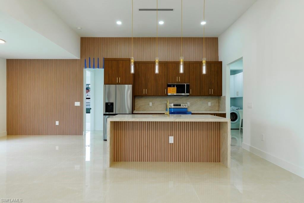 814 Clayton Ave, Lehigh Acres, FL 33972 photo