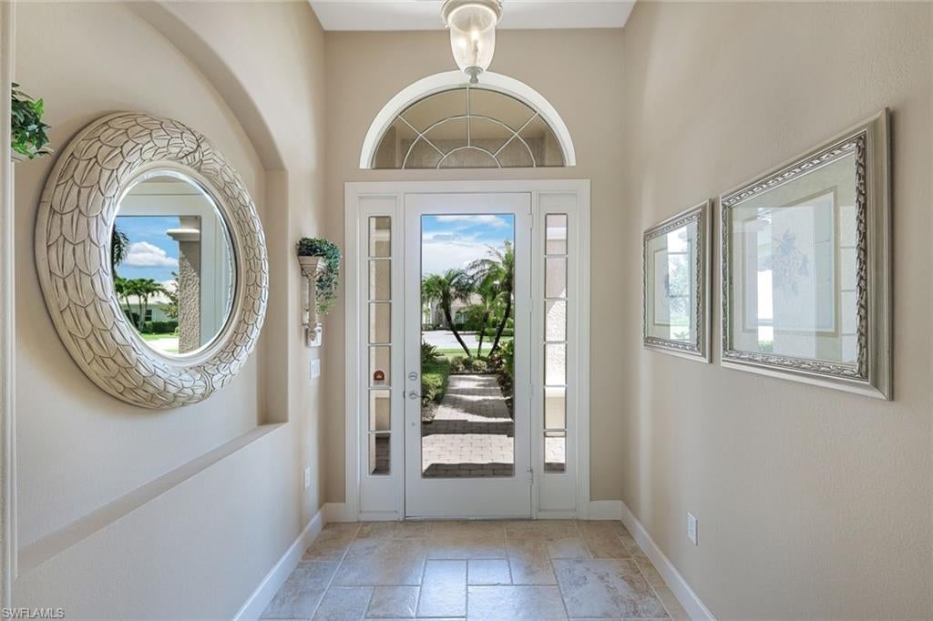 12118 Wicklow Ln, Naples, FL 34120 photo